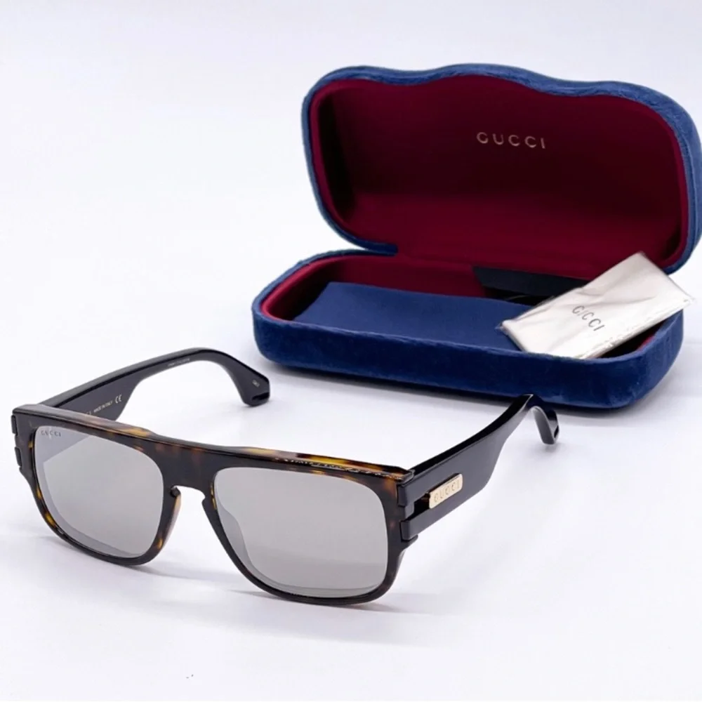 Authentic- New GUCCI SIlver Square Men's Sunglasses GG0664S 004 58